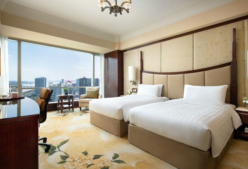 اتاق کلاب, Shangri La Wenzhou A Panoramic View Of The River, Adjacent To Wenzhou International Convention And E