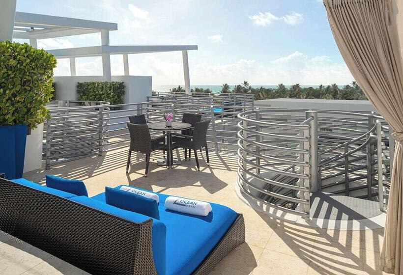 سوییت با چشم‌انداز جانبی دریا, Z Ocean Hotel, Classico A Sonesta Collection