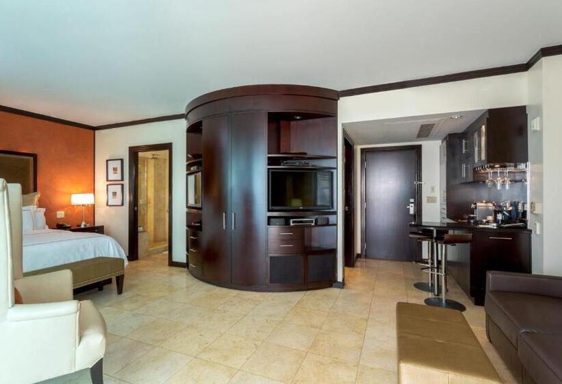 اتاق استاندارد با چشم‌انداز شهر, Z Ocean Hotel, Classico A Sonesta Collection