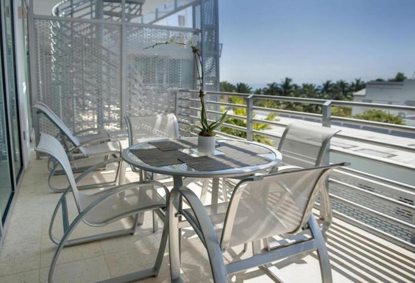 سوییت, Z Ocean Hotel, Classico A Sonesta Collection
