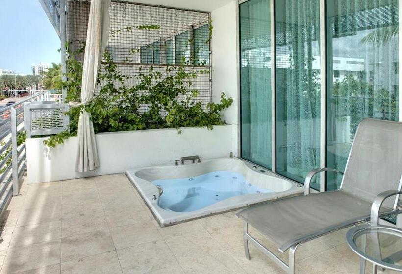 سوییت, Z Ocean Hotel, Classico A Sonesta Collection
