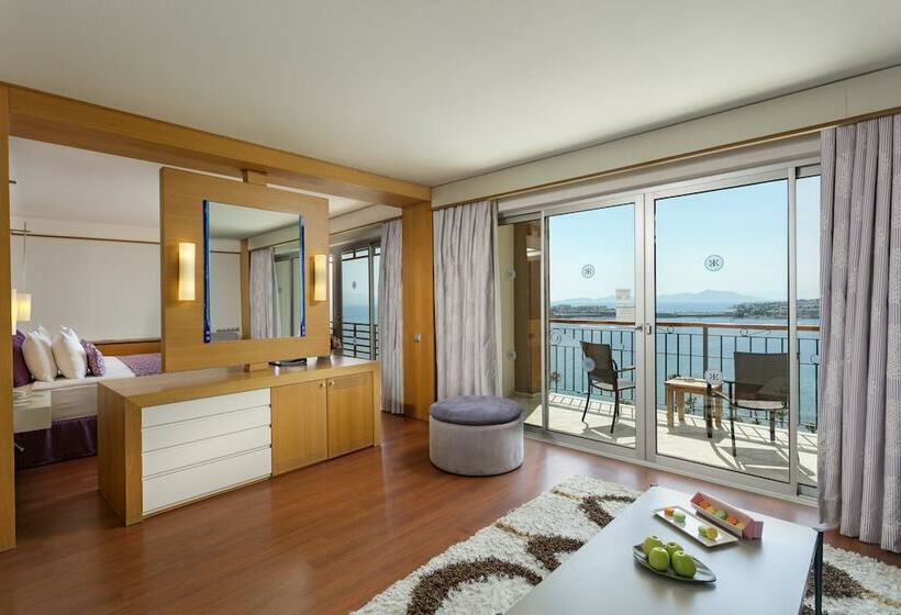 سوییت جونیور, Kefaluka Resort