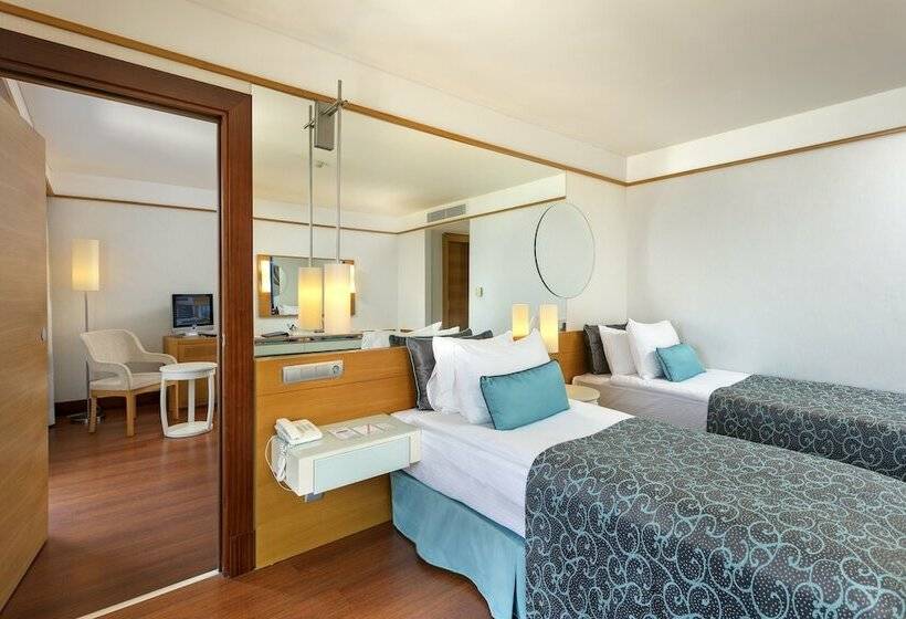 اتاق استاندارد تودرتو, Kefaluka Resort