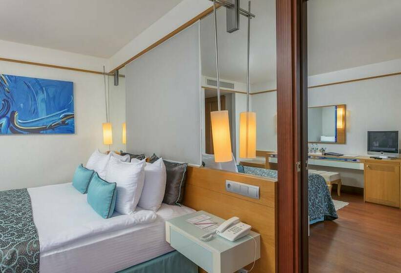 اتاق استاندارد تودرتو, Kefaluka Resort