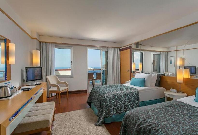 اتاق استاندارد تودرتو, Kefaluka Resort