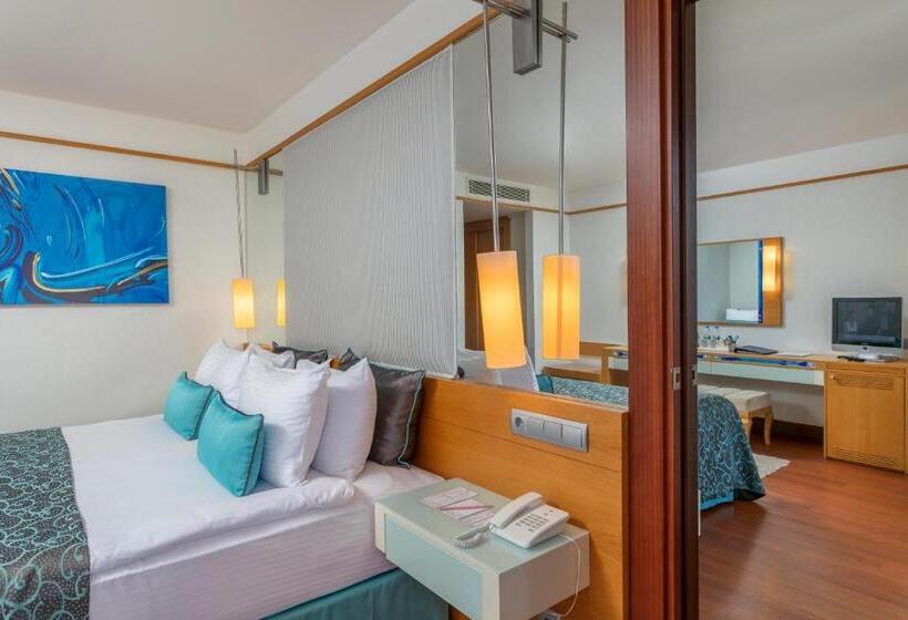 اتاق استاندارد تودرتو, Kefaluka Resort
