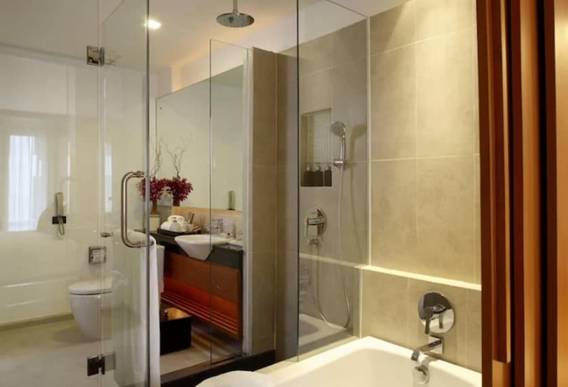 اتاق لوکس, La Flora Resort Patong