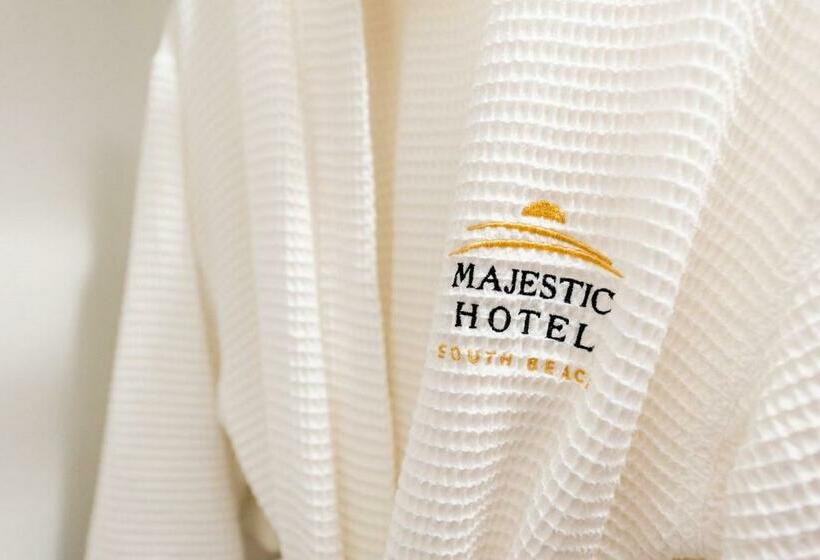 اتاق اساندارد با چشم‌انداز جانبی به دریا, Majestic Hotel South Beach