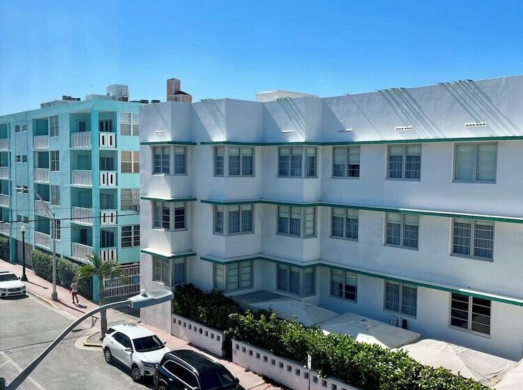 اتاق استاندارد با 2 تخت دوبل, Majestic Hotel South Beach