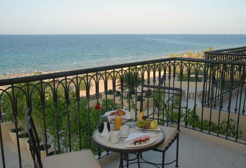 Junior Suite Sea View, Movenpick Resort & Marine Spa Sousse