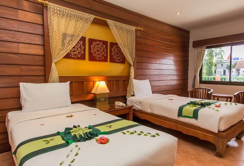 اتاق سوپریور, Bel Aire Patong