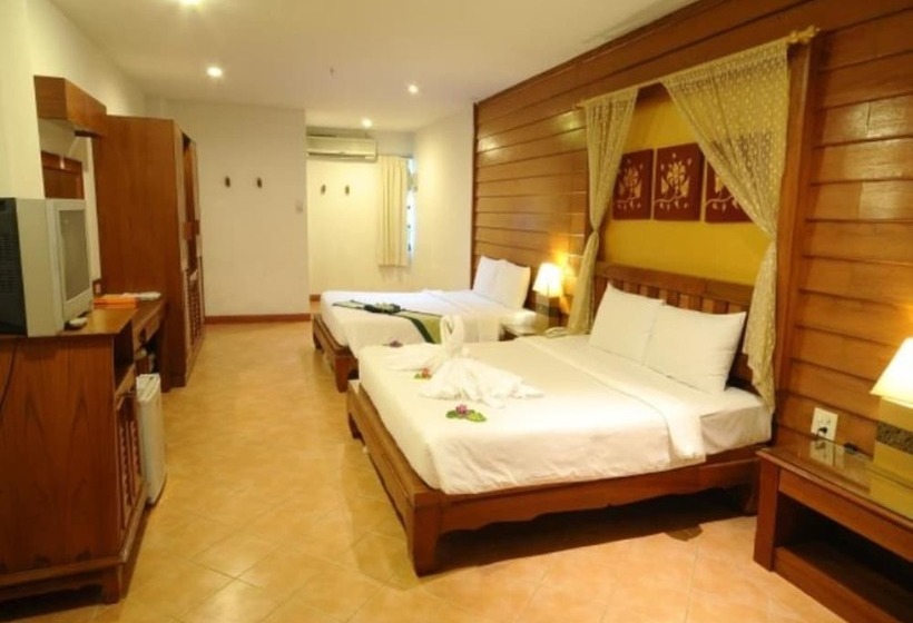 Quarto Familiar, Bel Aire Patong, Phuket By The Ashlee