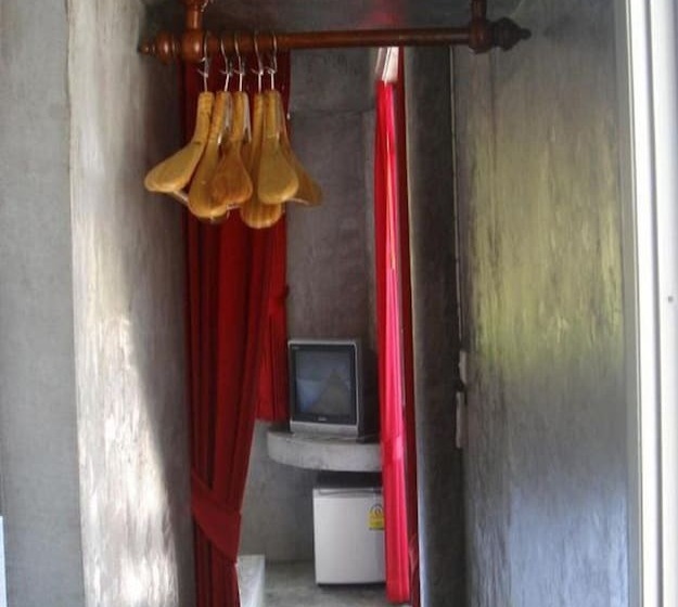 اتاق استاندارد, The Hideaway Pariya Haad Yuan Ko Pha Ngan