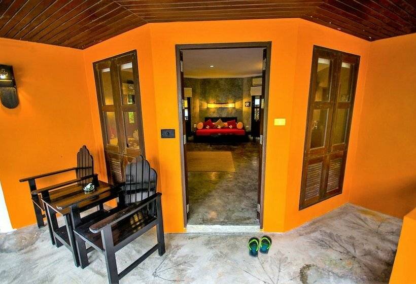 ویلای 1 خوابه, The Hideaway Pariya Haad Yuan Ko Pha Ngan