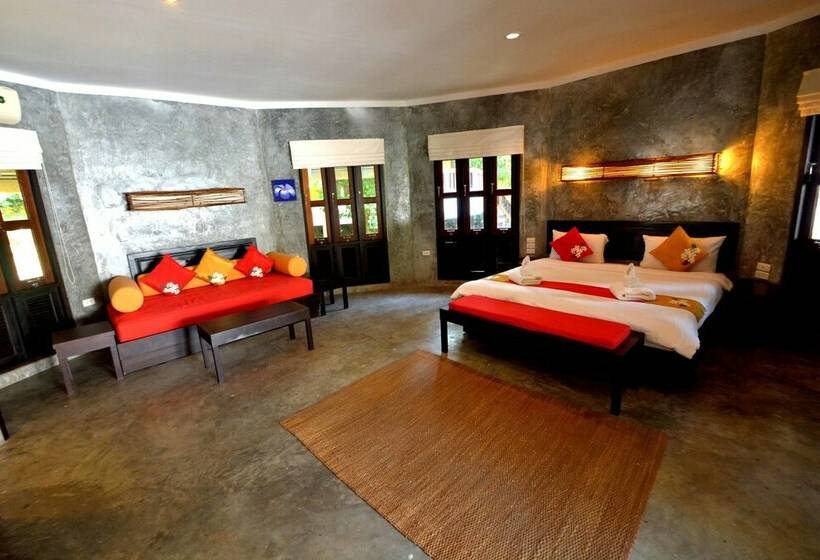 ویلای 1 خوابه, The Hideaway Pariya Haad Yuan Ko Pha Ngan