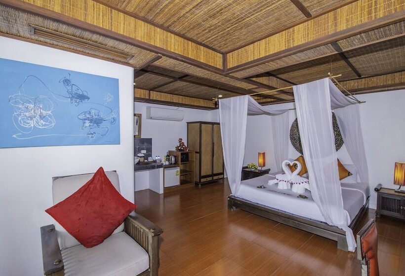 سوییت لوکس, Saboey Resort And Villas