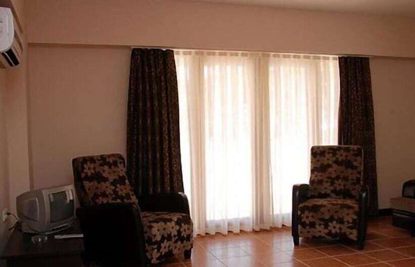 اتاق خانوادگی, The One Club Hotel   All Inclusive