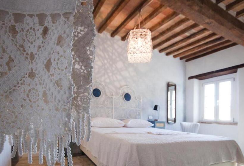 اتاق لوکس, Agriturismo La Via Dell Oliviera