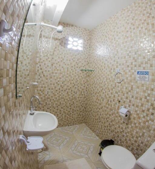 اتاق استاندارد چهار تخته, Pousada Barros