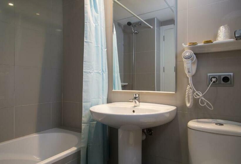 استودیوی استاندارد, Apartamentos Costamar Ii