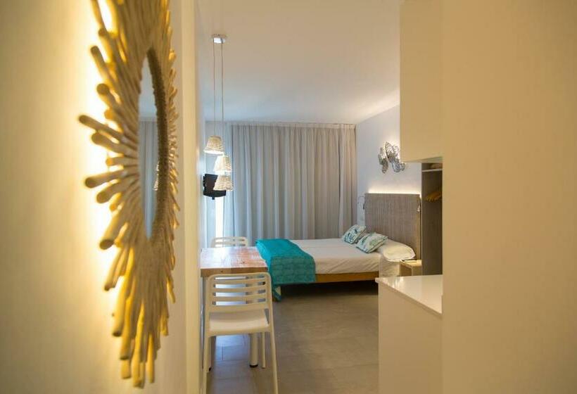 استودیو استاندارد با بالکن, Apartamentos Costamar Ii