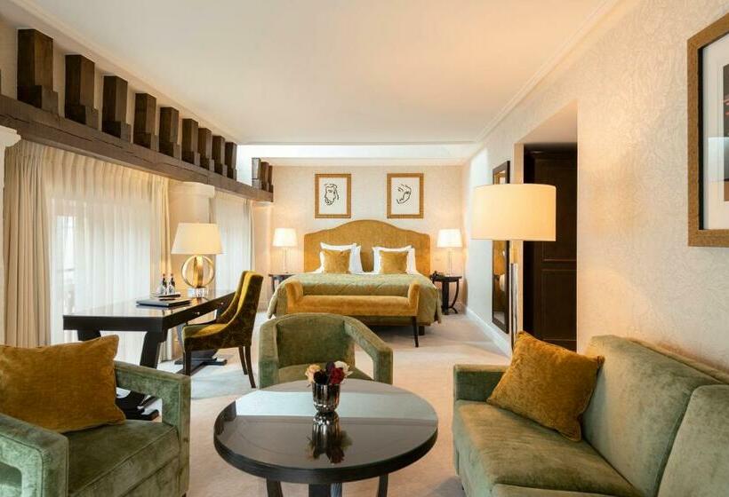 سوییت جونیور, Grand Hotel Casselbergh