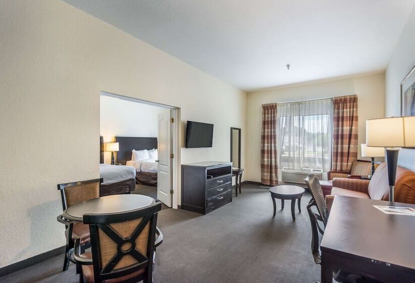 سوییت, Clarion Inn & Suites Central Clearwater Beach
