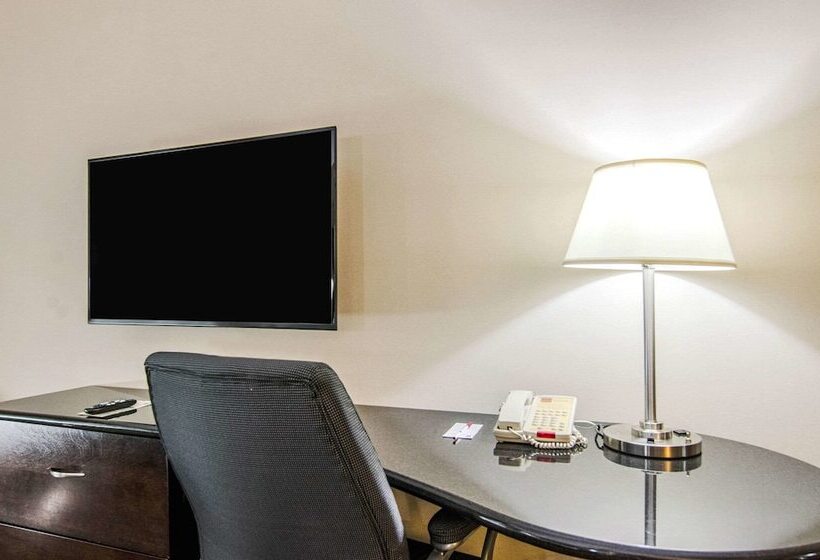سوئیت برای معلولان, Comfort Suites Bentonville  Rogers