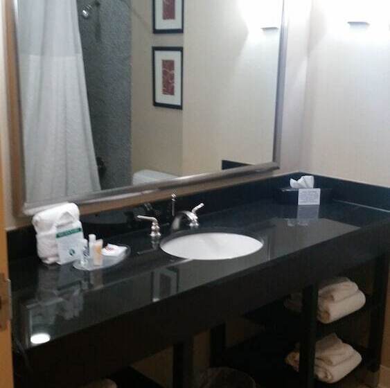 Suite, Comfort Suites Bentonville  Rogers