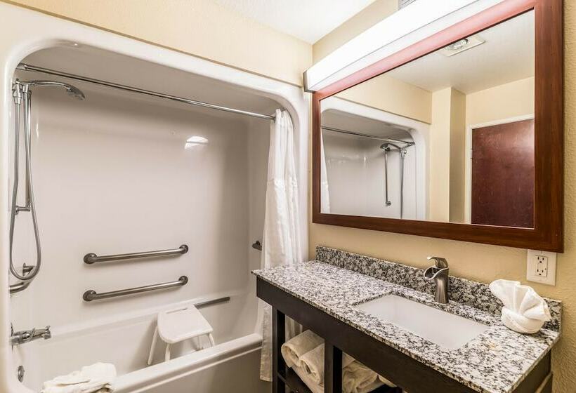 سوییت, Comfort Suites South