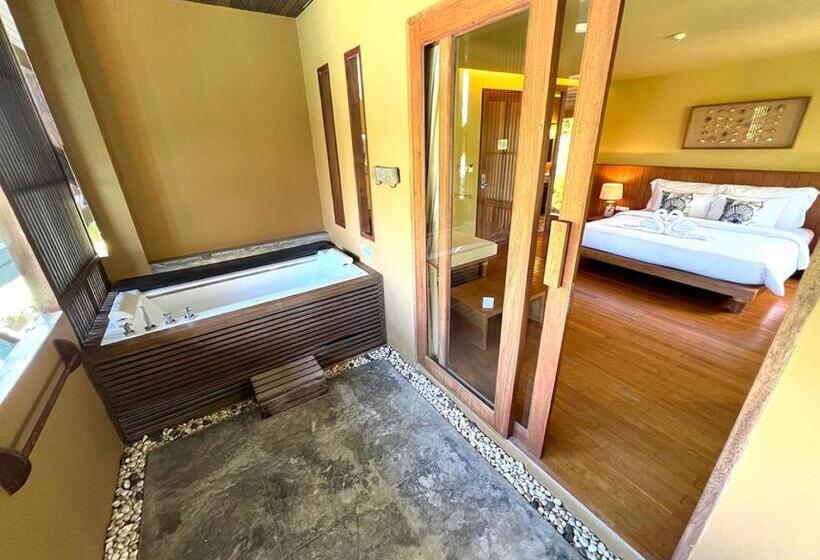 豪华房间, Deva Beach Resort Samui