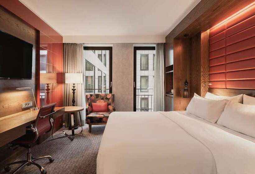스탠다드 룸 킹사이즈 침대, Hilton The Hague