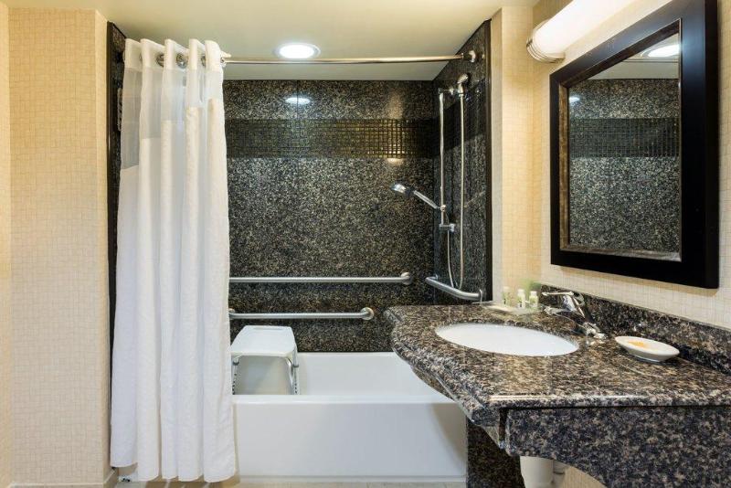 سوئیت برای معلولان, Holiday Inn Daytona Beach Lpga Boulevard, An Ihg