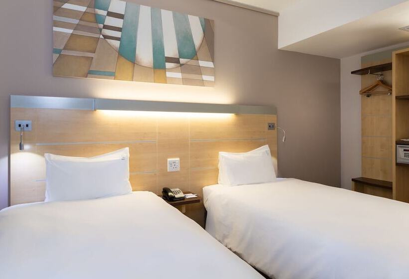 اتاق استاندارد, Holiday Inn Express Cape Town City Centre, An Ihg