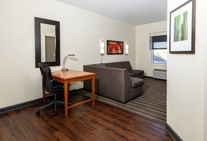 سوییت, Hyatt House Chicago Schaumburg