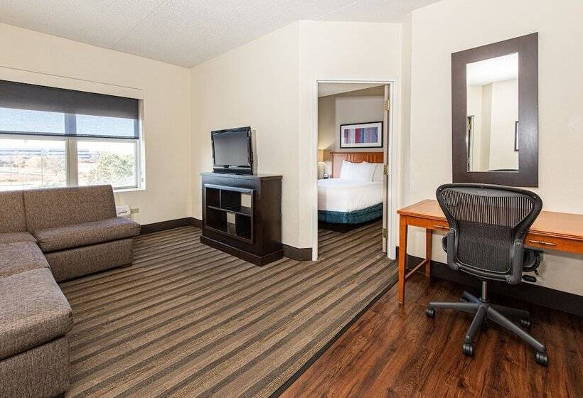 سوئیت 2 خوابه, Hyatt House Chicago Schaumburg