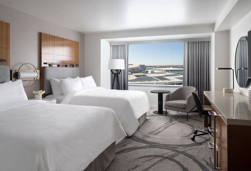 Deluxe Room Adapted for people with reduced mobility, Jw Marriott Los Angeles L.a. Live