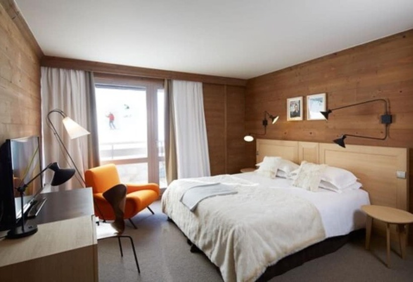 اتاق راحتی, Les Trois Vallees, A Beaumier