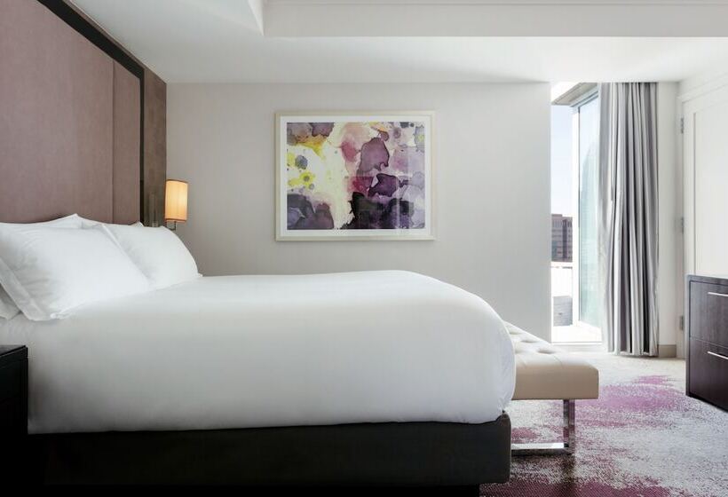 اتاق پرمیوم, Loews Atlanta