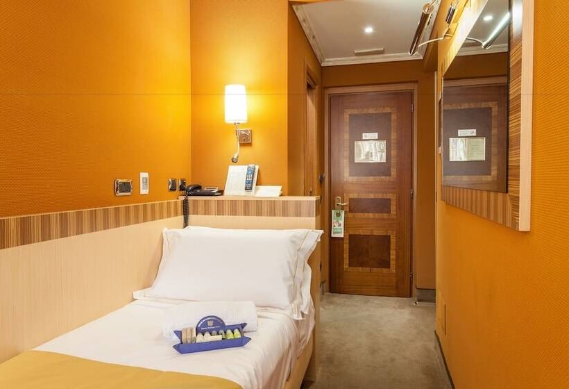 اتاق استاندارد یک نفره, Manfredi Suite In Rome