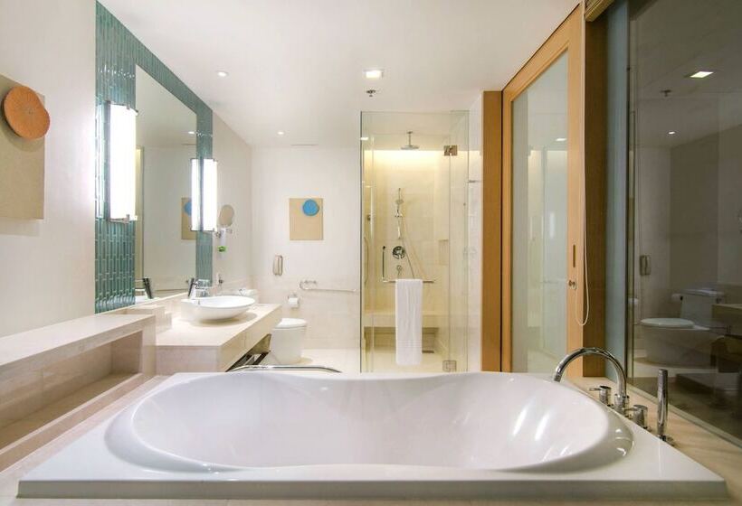 اتاق استاندارد با تخت دوبل, Renaissance Phuket Resort & Spa