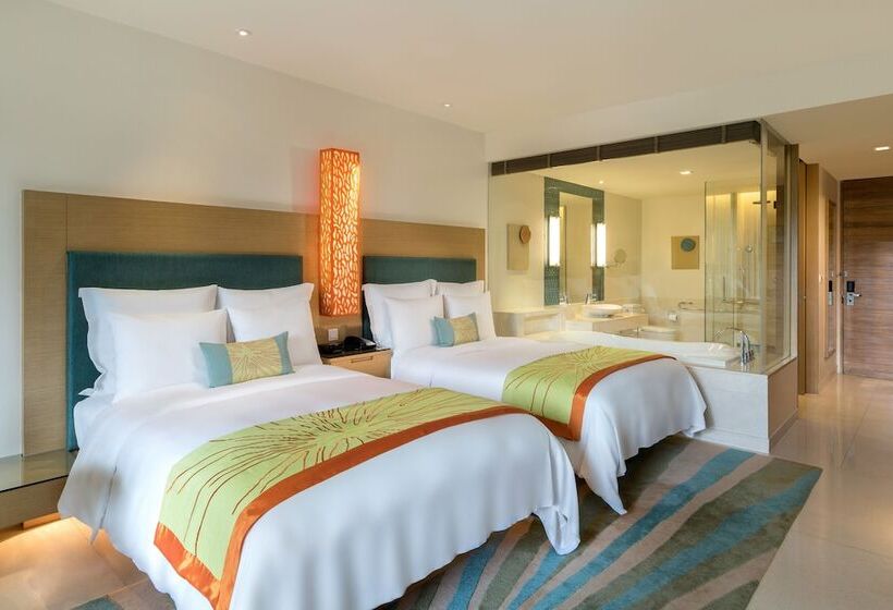 اتاق استاندارد با 2 تخت دوبل, Renaissance Phuket Resort & Spa