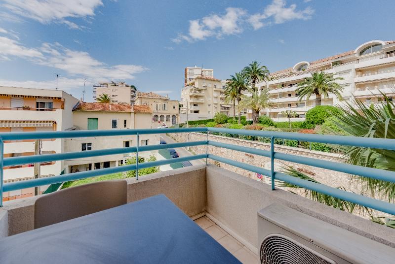 استودیوی استاندارد, Residhotel Les Coralynes
