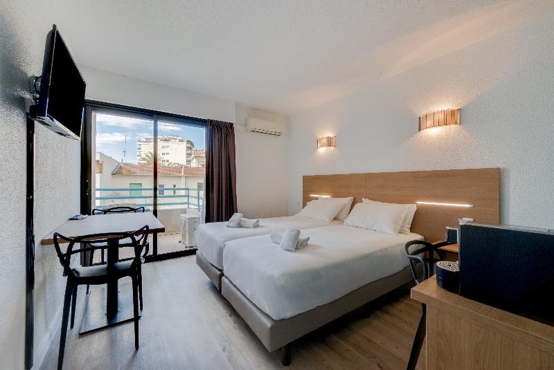 استودیوی استاندارد, Residhotel Les Coralynes
