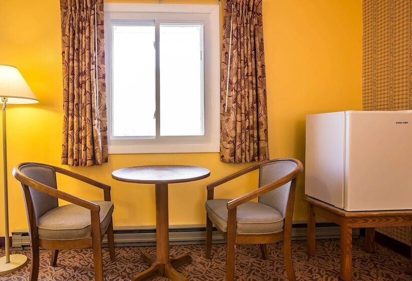 اتاق استاندارد با 2 تخت دوبل, Rodeway Inn Lincoln I 93