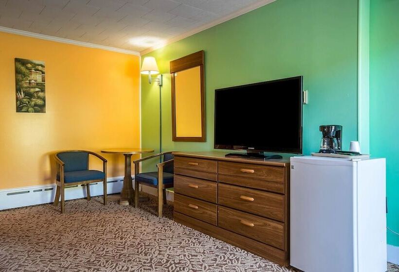 اتاق استاندارد با 2 تخت دوبل, Rodeway Inn Lincoln I 93