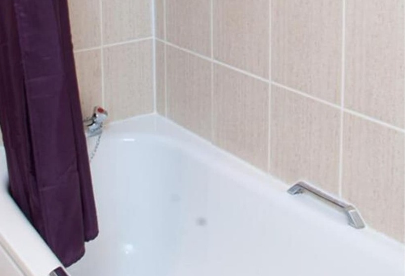 اتاق استاندارد یک نفره, Rooms At 1703
