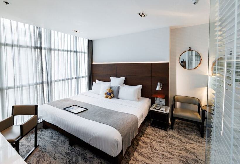 اتاق پریمیوم یک تخته, S31 Sukhumvit
