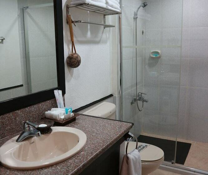 اتاق لوکس, Sea Wind Resort