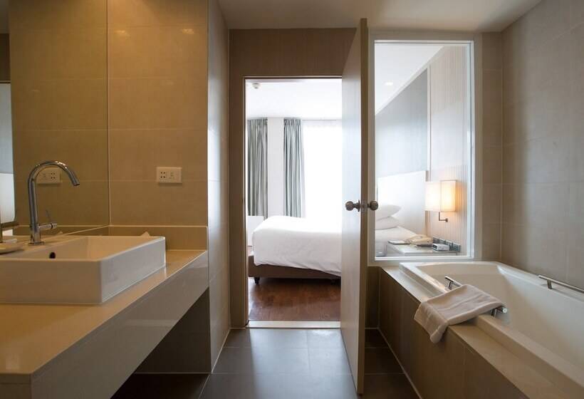 2 Bedroom Suite, Signature Pattaya